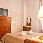 Mitropolis Old Town Apartment